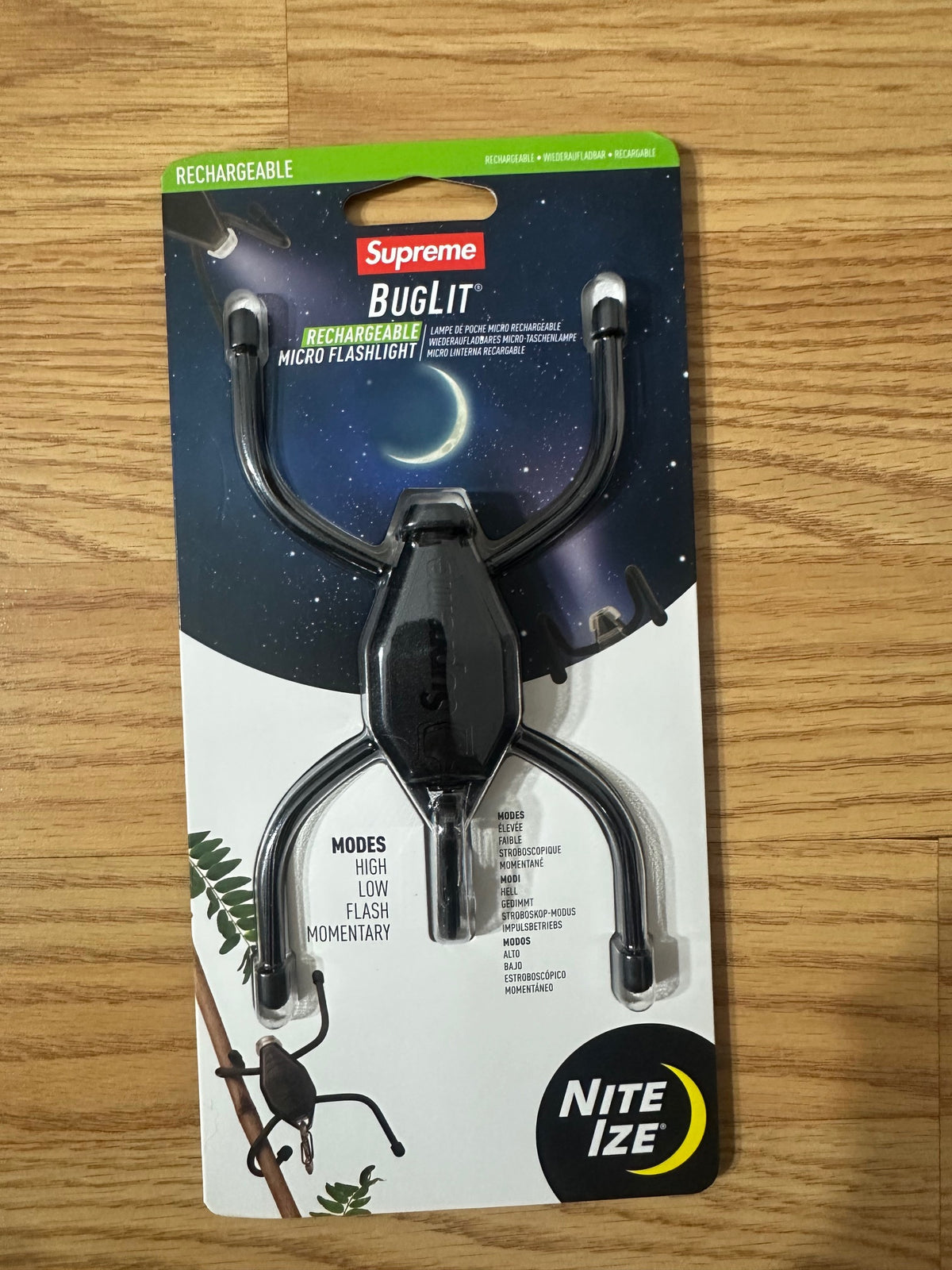 Supreme BugLit Rechargeable Flashlight