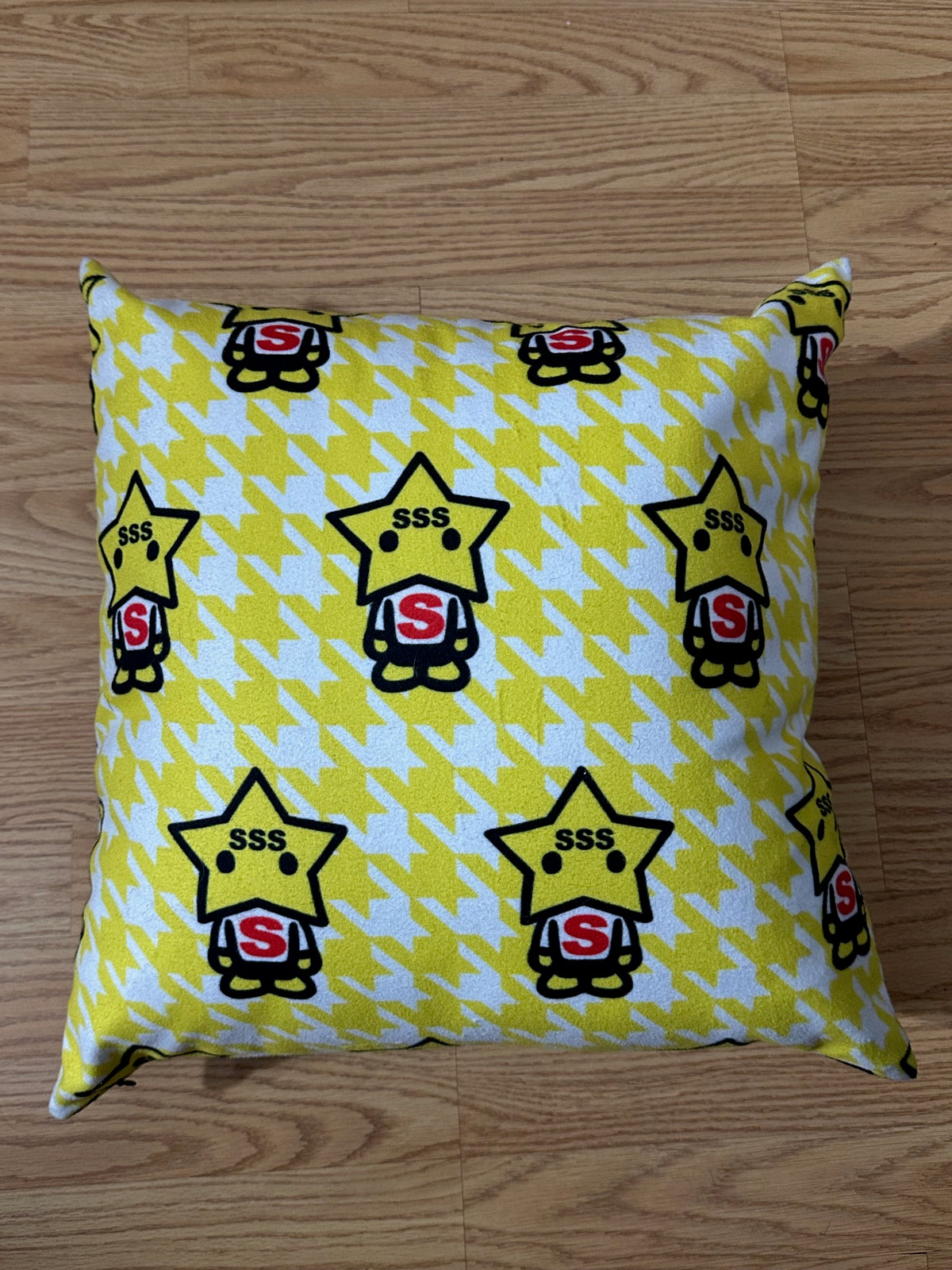 SUKAMII Pillow