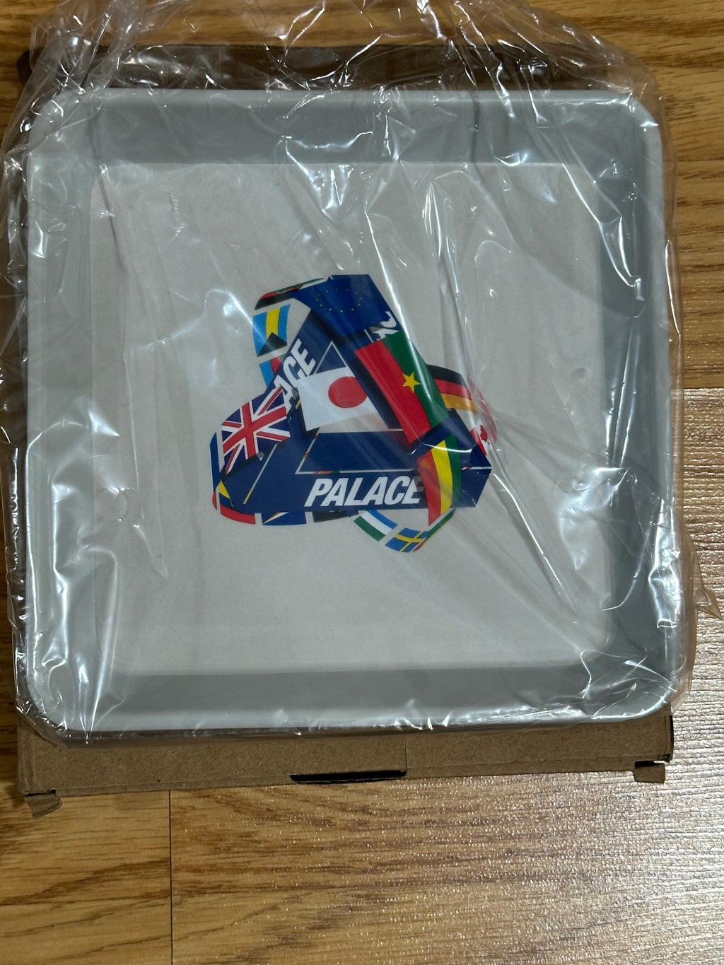 Palace Tri Flag Tray