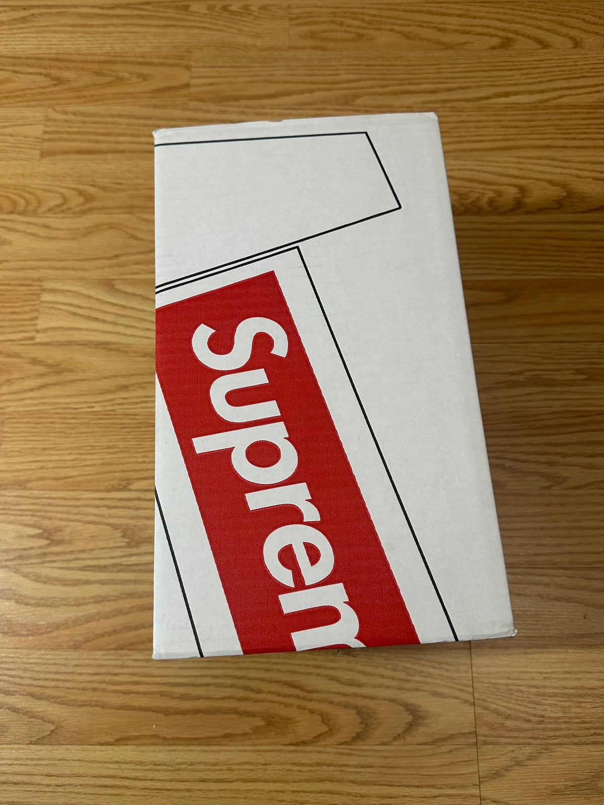 Supreme Flos Bellhop Lamp