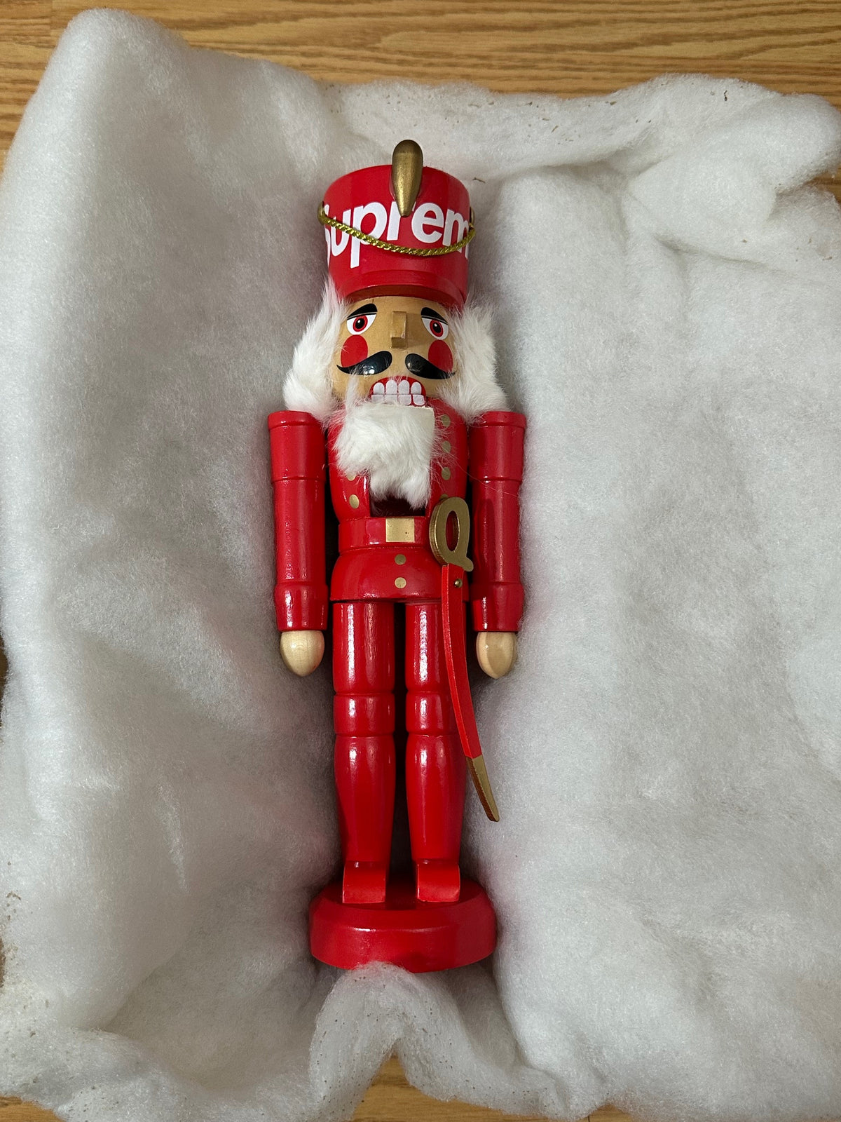 Supreme Nut Cracker
