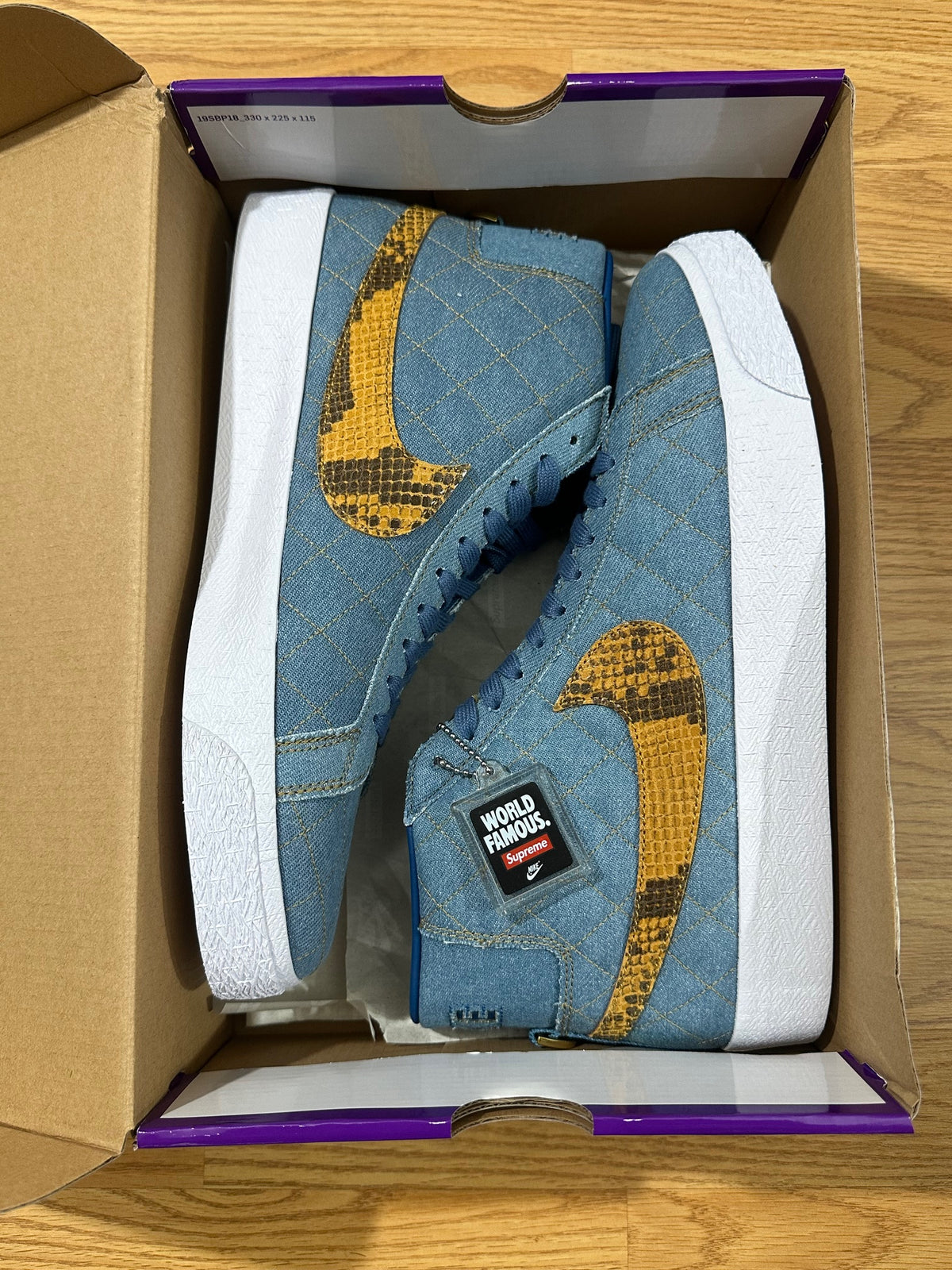 Supreme Nike Sb Zoom Blazer Mid