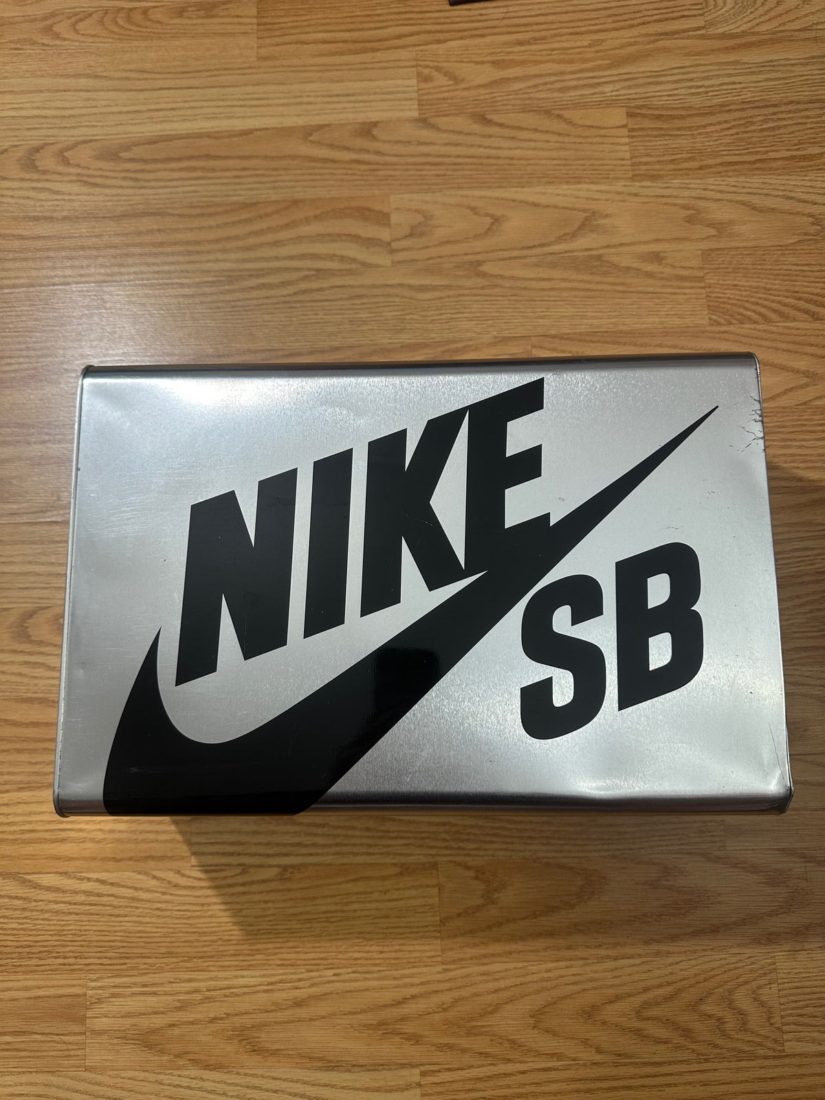 Nike SB Dunk High Carpet Company (Special Box)