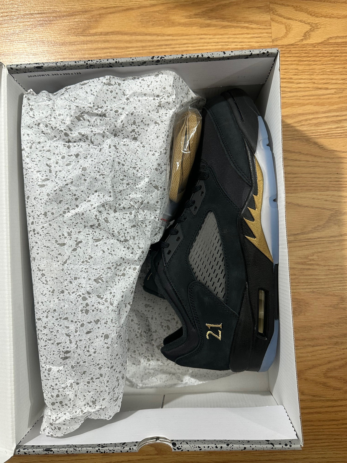 Jordan 5 Graduation