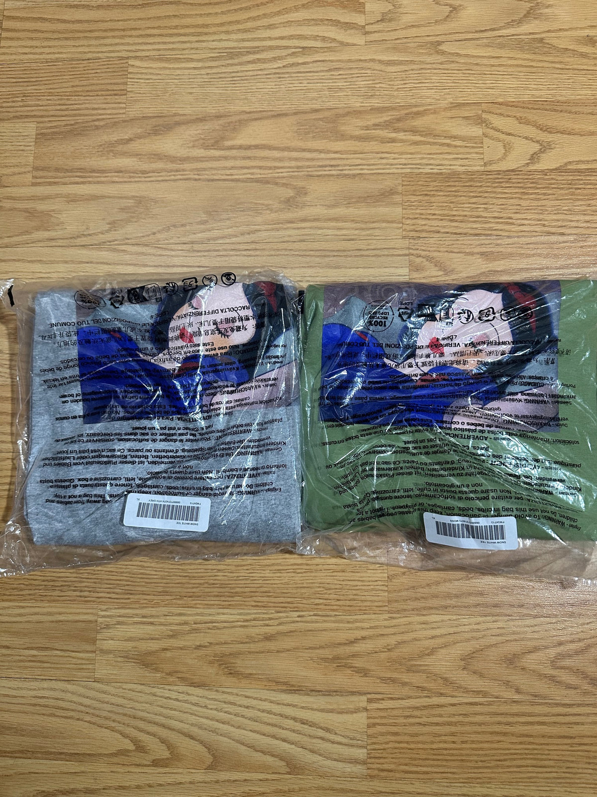 Supreme Snow White Tee