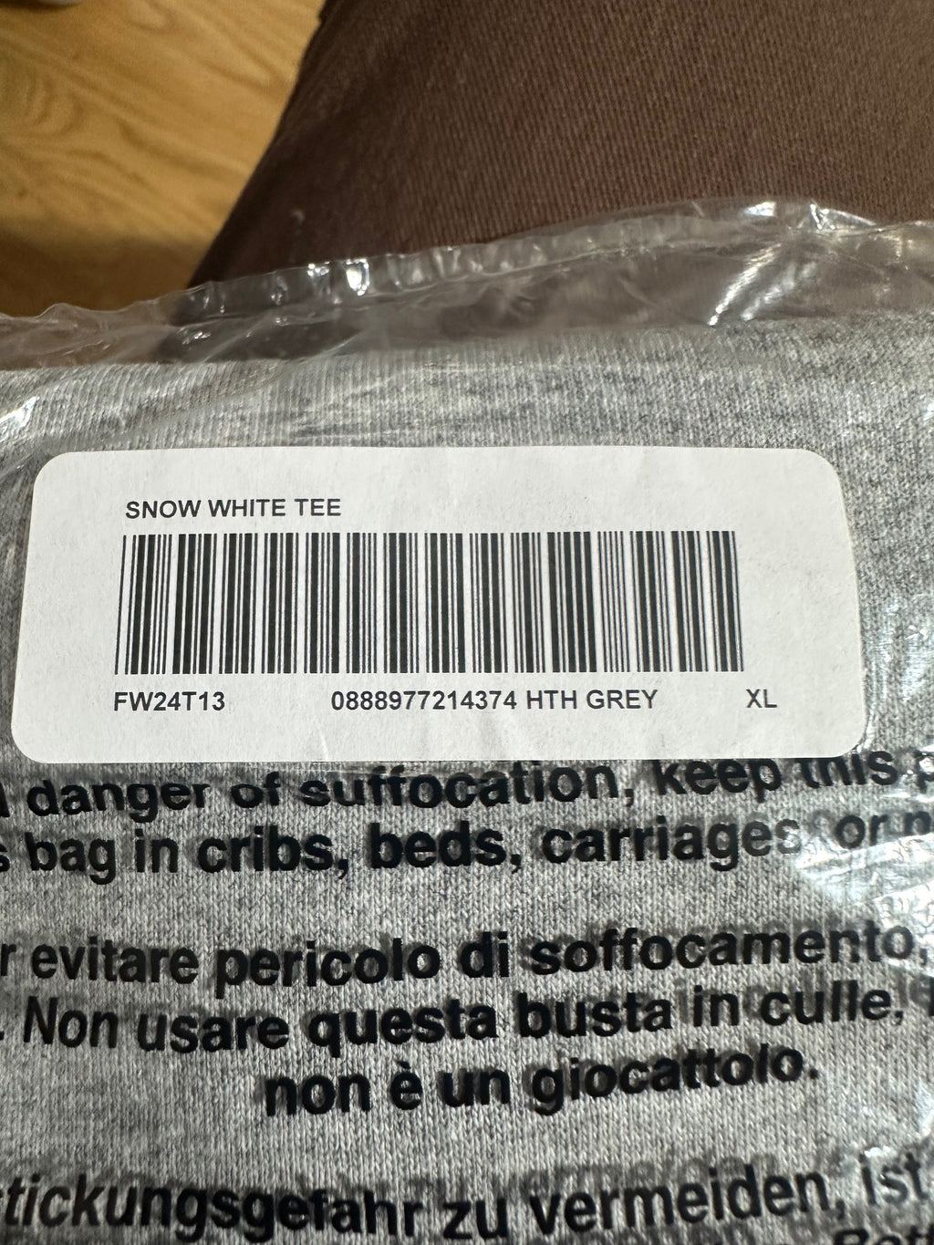Supreme Snow White Tee