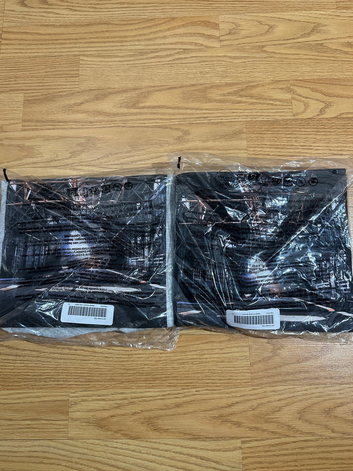 Supreme Days End Tee