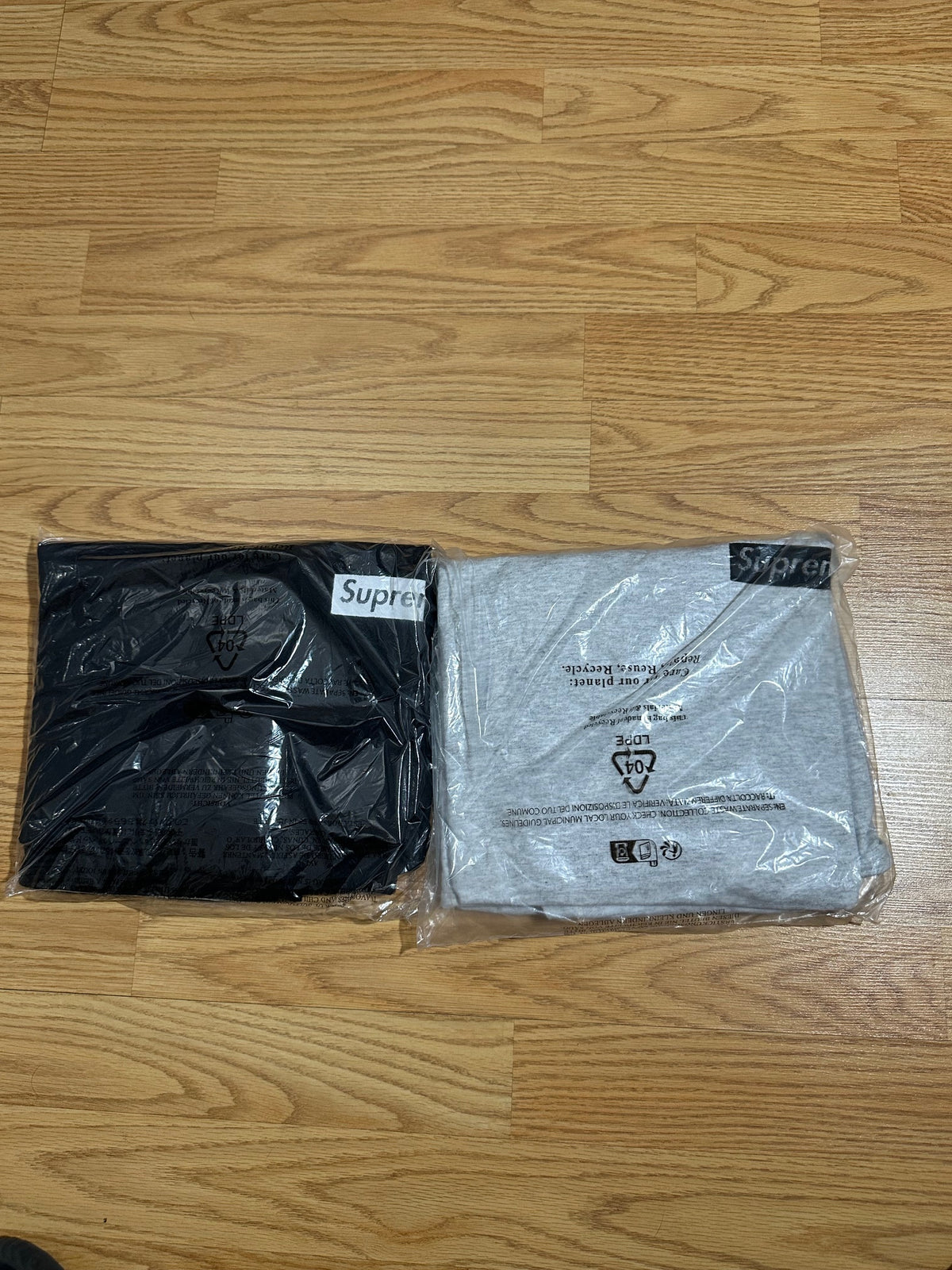 Supreme Static Tee